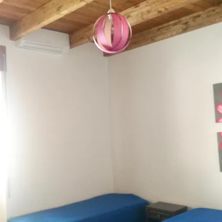 Semesterbostad 4 Bedrooms House At Taviano 600 M Away From The With Enclosed Garden *